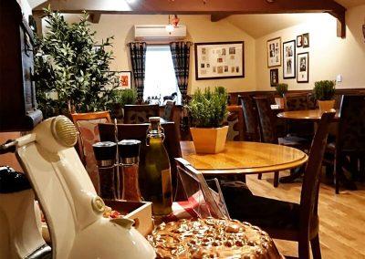 Harewood Arms Food